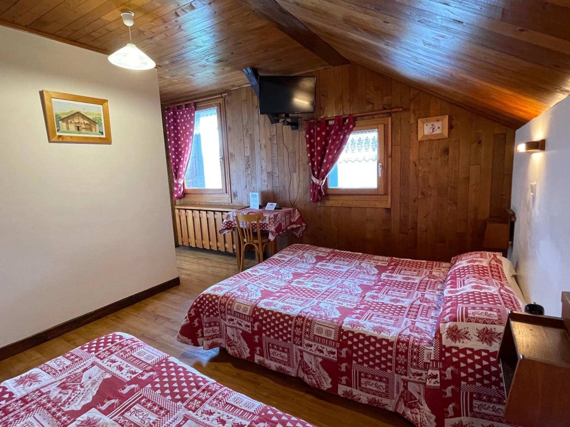 Hotel Les Granits Combloux Kültér fotó