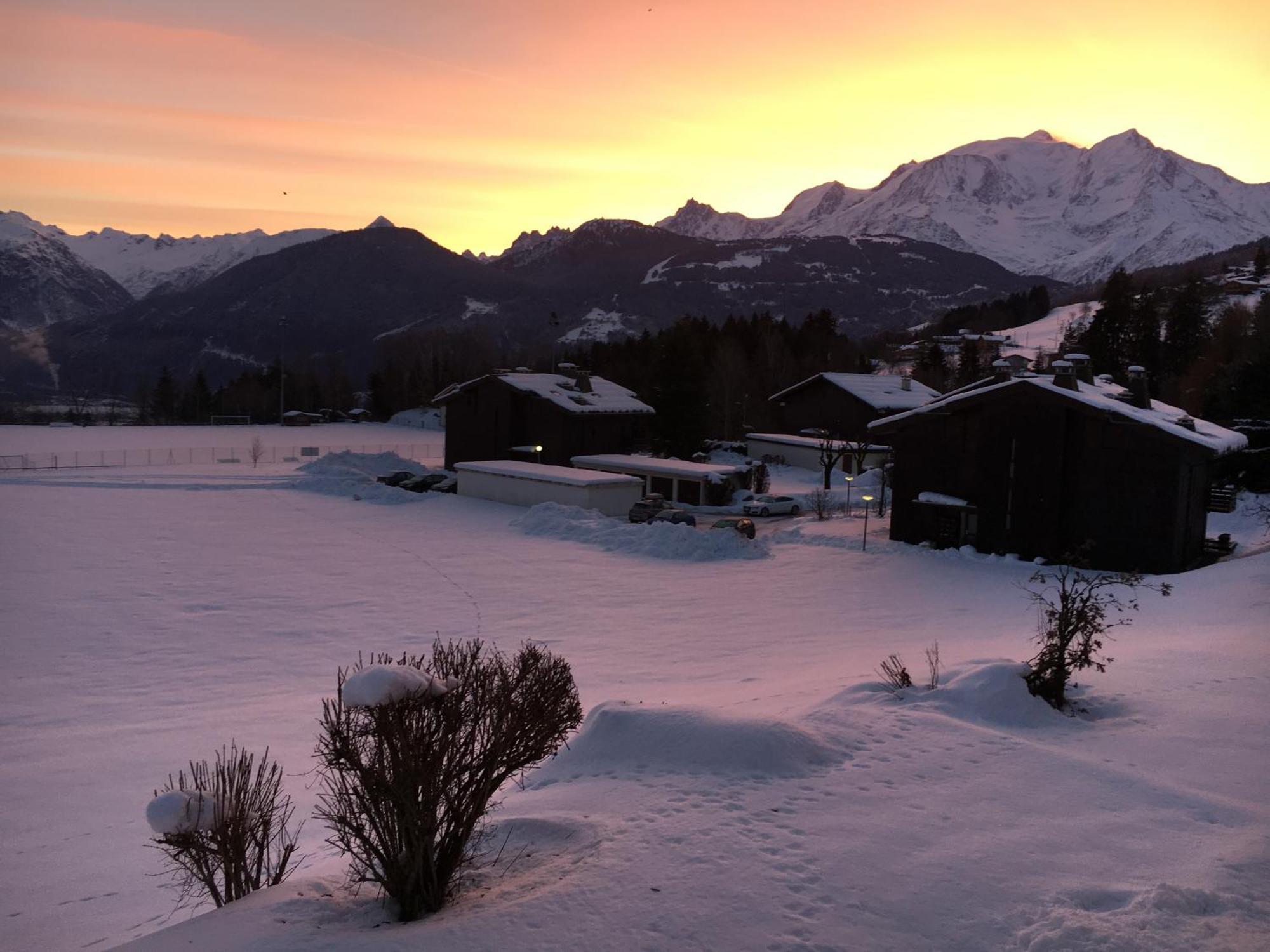Hotel Les Granits Combloux Kültér fotó