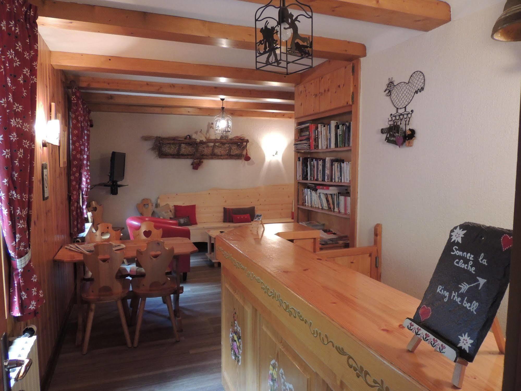Hotel Les Granits Combloux Kültér fotó