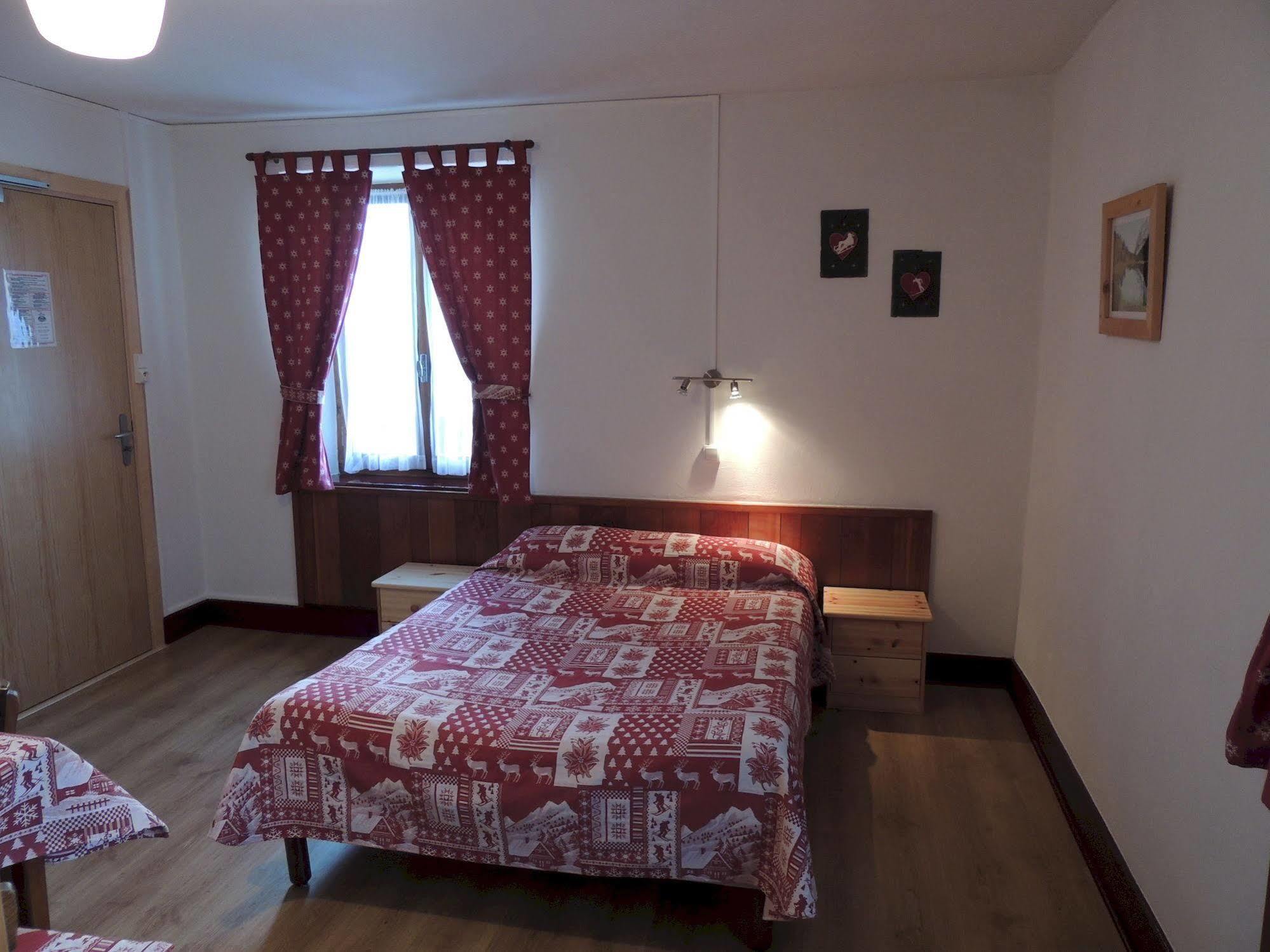 Hotel Les Granits Combloux Kültér fotó
