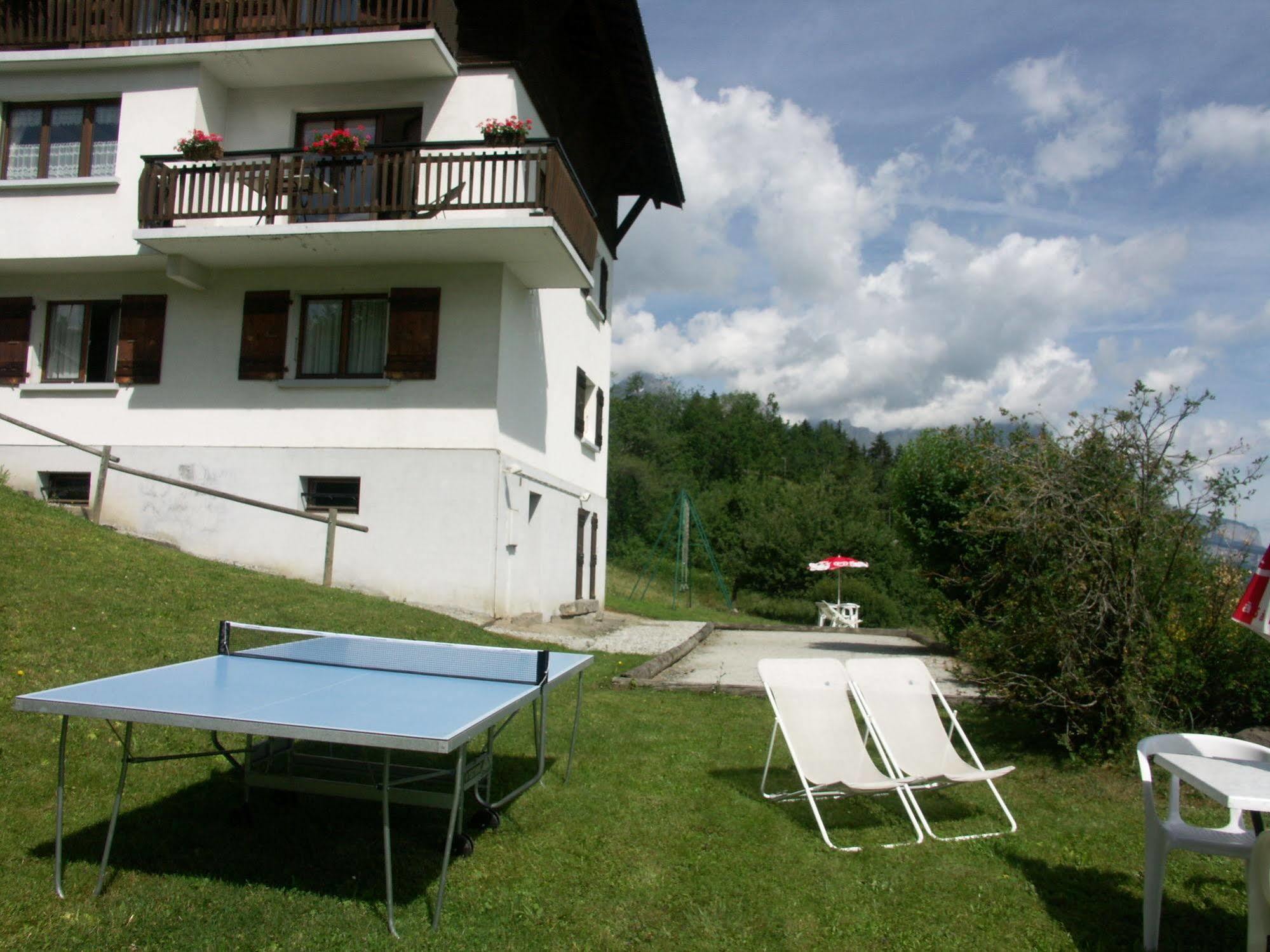 Hotel Les Granits Combloux Kültér fotó